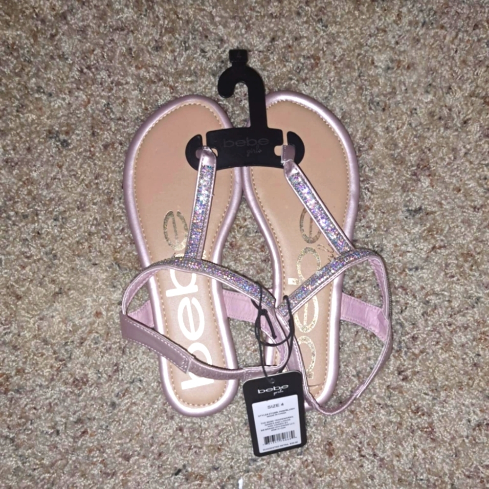 🆕️Bebe Girls Pink Fancy Sandals Sz 4